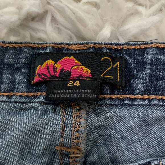 Forever 21 women’s skinny jeans four pockets - Picture 3 of 4